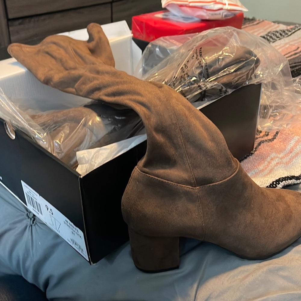 Brand new over the knee Brown torrid boots 9.5
